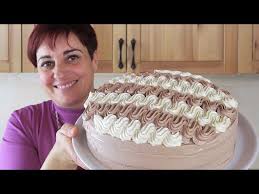 Torta con crema chantilly e cuore di fragole con e senza bimby. Torta Chantilly Bicolore Di Benedetta Ricetta Facile Chantilly Cream Cake Easy Recipe Youtube