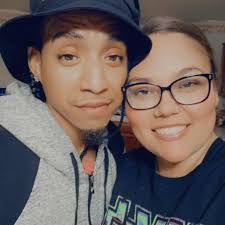 Dashawn Gary's Instagram, Twitter & Facebook