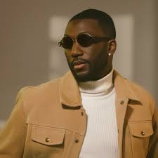 🎤 New Year, New Tunes! The stage is set, and the new year is calling!  Thank you for every stream, every 👏 👏👏 and every shared moment this past  year. 2025 is