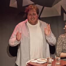 Han er særlig kjent som programleder for p3morgen på nrk p3, der han var programleder fra 2009 til 2019. Ronny Brede Aase Wikipedia