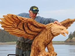 Check Out This Cool Eagle By Harald Kolbe Chainsaw Wood Carving Chainsaw Carving Carving