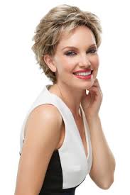 Peluca Robin: Luce un estilo moderno y versátil con esta peluca de fibra  sintética de alta calidad