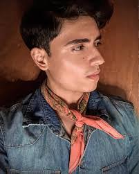 Cristobal Moreno's Instagram, Twitter & Facebook