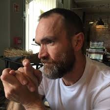 David Esser (Creative Play)