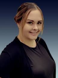 Jenna Knutson's Instagram, Twitter & Facebook