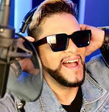 Reel by Jonathan Samuel Música (@jonathansamuelmusica) · September 10, 2025