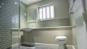 At crown tiles, we carry a huge range of grey bathroom wall tiles, including porcelain, quarry, natural stone and wood effect tiles. 24 Grey Green Bathroom Tiles Ideas And Pictures 2020