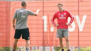 Magyar válogatott ► szalai ádám összes gólja. Themen Ausgeraumt Adam Szalai Kehrt Bei Mainz Ins Training Zuruck Kicker