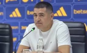 Boca: Riquelme criticó las comparaciones con Messi y Tevez sobre las joyas de Boca "Hay que dejarlos tranquilos"