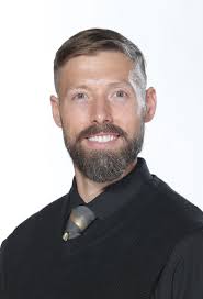 Jacob Linn's Instagram, Twitter & Facebook