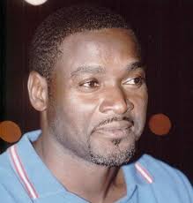 עמוס פרישמן נבחר לפני מספר שבועות ליו"ר החדש של איגוד הכדורסל והחליף את  עמירם הלוי ששימש בתפקיד בעשר השנים האחרונות. לפניו היו שם דן חלוץ, שי שני,  אבנר קופל, ירמי אולמרט, דני