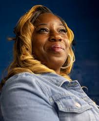 Palmetto Excel Center graduates first class of SC students