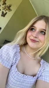 This is my goddaughter, Amani Mondragon. She is a 2024 Senior at Hamburg  High School. Amani plans to attend university of Arkansas in Fort Smith  after graduation to pursue her dream in