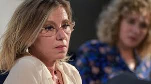 Le immagini dall'altro della polizia video. Ujdupnc2barpdm