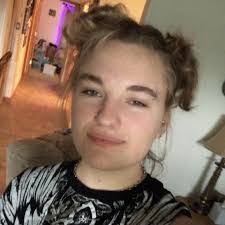 Katie Dionne's Instagram, Twitter & Facebook