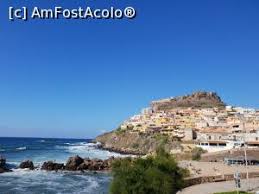 Sardinia este situata in mijlocul marii mediterane, intre italia, frantra si tunisia, la sud de corsica si apartine adimistrativ de italia. DouÄƒ SÄƒptÄƒmani De Vis In Sardinia Impresii VacanÈ›a In Sardinia Excursii È™i CÄƒlÄƒtorii Amfostacolo