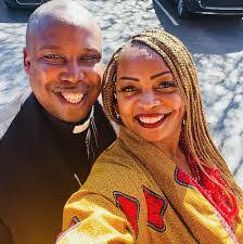 Jayne Rowe's Instagram, Twitter & Facebook