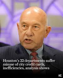 A sweeping study of Houston's 22 city departments revealed potential misuse  of credit cards, inefficient contracting practices with city vendors and a  pressing need to streamline city government to make it more