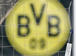 Dortmund (kurz borussia dortmund, bvb oder bvb 09) ist ein verein aus dortmund, dessen hauptsportart fußball ist. 1 Bundesliga Bvb Gibt Konkrete Offerte Fur Musaba Ab Konkurrenz Aus Spanien News Fussballdaten