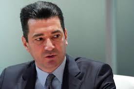 Vaping scourge Scott Gottlieb resigns as FDA commissioner, report says