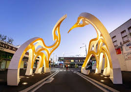 Mcbride Charles Ryan Have Designed The Saigon Welcome Arch In Melbourne Modern Sculpture Entrance Gates Design Saigon