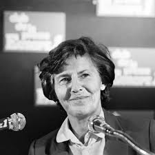 Monique Pelletier, avocate, ministre et féministe : un podcast à écouter en  ligne