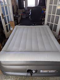Bestway Cozy Indoors In 2020 Twin Air Mattress Air Mattresses Mattress