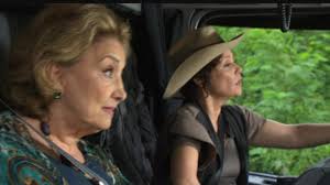 Fina Estampa: Saiba qual será o final de Tia Íris e Alice