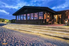 Restaurants Auf Sylt 13 Empfehlungen Fur Deinen Urlaub Sylt Ferienwohnung Sylt Urlaub Sylt Restaurant