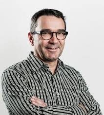 Michael Schmutz's Instagram, Twitter & Facebook