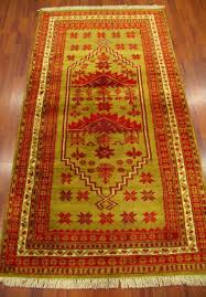 Yagcibedir Eski El Halisi Tokgun Halicilik Ipek Hereke Usak Sivas Cezaevi Kayseri Bunyan Hali Kilim Halilar