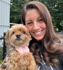 Diana Collette's Instagram, Twitter & Facebook