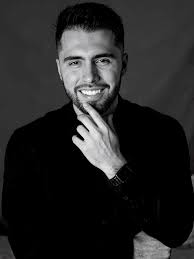 JULIAN CASTLE (@juliancastlex) • Instagram photos and videos