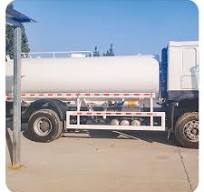 Cheap Price FAW Diesel 4x2 Manual 12000L-15000L Used Water Tank Truck Water  Transportation Road Cleaning Sprinkler Truck Sale