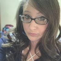 Amy Harshbarger's Instagram, Twitter & Facebook