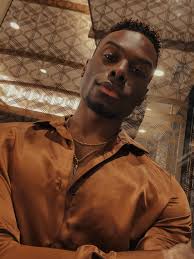 Chapter 30🎈 #uncleyear #dirtythirties 📸 @beanfdc