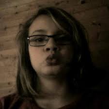 Lolita Becker's Instagram, Twitter & Facebook