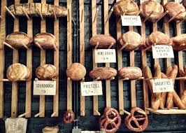 Pin De E Eggz Mjtn En Crumby Viking Bread Display En 2021 Panaderias Diseno De Panaderia Interior De Panaderia