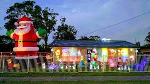 Christmas decoration outdoor images pics maps. Central Coast Christmas Lights Map 2020 Playing In Puddles