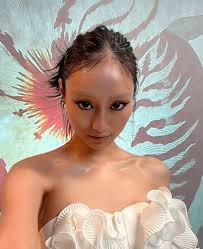 「忽那汐里」の画像検索結果