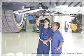 Star Flag After Sales Service Excellence Guaranteed With 2 Awards From Mercedes Benz Thailand Mercedes Mercedes Benz Benz