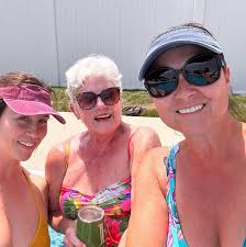 The roof of the MIDFLORIDA Credit Union Amphitheatre was seriously damaged  during the storm. The severe winds tore through the amphitheatre's roof and  blew off part of an overhang.