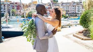 How much did they give you at. Here S How Much You Should Spend On A Wedding Gift Reviewed