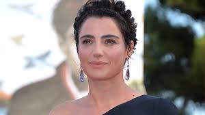She has been seen in a number of miniseries on rai, and has appeared in numerous films, including 2004's eros. Tutto Su Luisa Ranieri Vita Privata Amori E Carriera Dell Attrice Protagonista De La Vita Promessa Ultime Notizie Flash