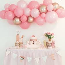 Deco table anniversairedeco tapedeco truck japandéco table anniversaire 20 ansdéco table anniversaire 30 ansdeco tool in flash ccdeco tape collectiondeco. Une Decoration D Anniversaire 1 An Pour Une Petite Fille Liberty Rose Gold