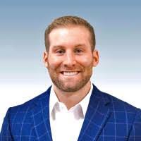 Zachary Coy's Instagram, Twitter & Facebook