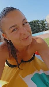 Alejandra Font's Instagram, Twitter & Facebook