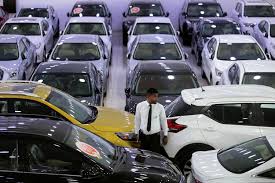Hy sal vir die duur van sy skorsing egter steeds sy salaris en ander ampsvoordele ontvang. Gloomy Start To New Vehicle Sales In 2020