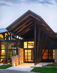 Architecture Out On The Leading Edge Mountain Living Mountain Homes Architecture Modern Mountain Home