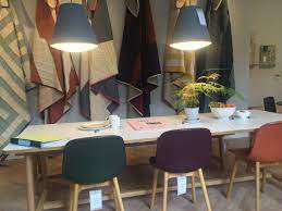 moderne showroom thuisdecoratie modern interieur tafel